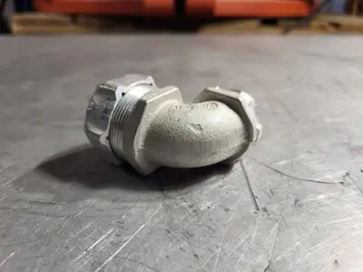 NEW THOMAS & BETTS 5253AL
