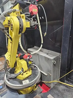 USED 2004 FANUC ARCMATE 100IBE