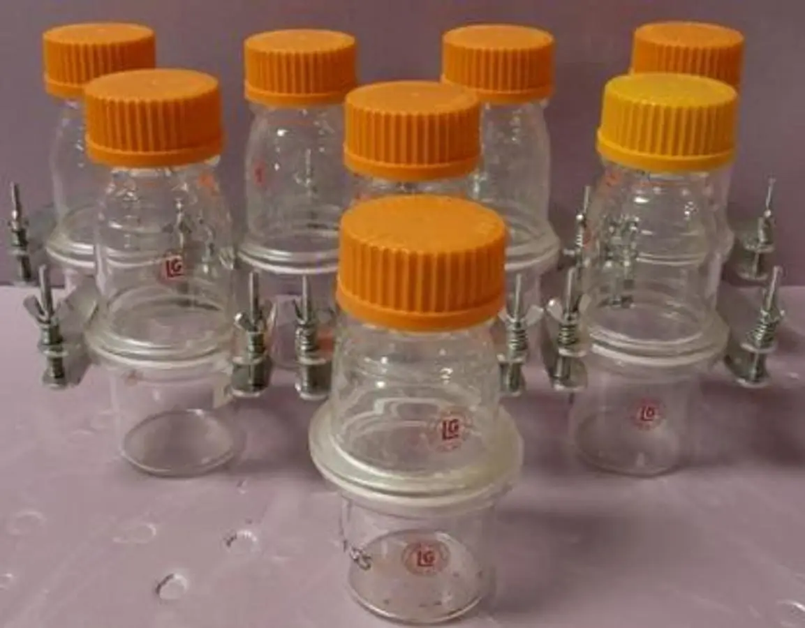 Used CORNING LSM Bottles Texas US | Bamko Surplus Process Equipment #932638