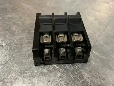 30 Amp FUSE HOLDER SWITCH BLOCK