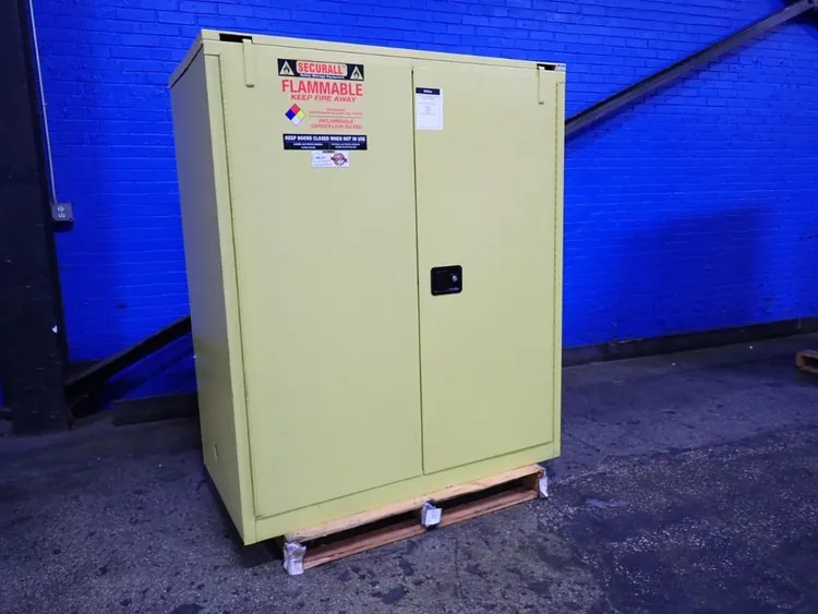 Used SECURALL V3110 Cabinets Ohio US | HGR 24 #1131472