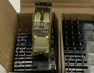 New | in-Stock IDEC RJ22S-C-D24 Miscellaneous Equipment (Electrical & Power) | Surplus Asset Holdings #1191178