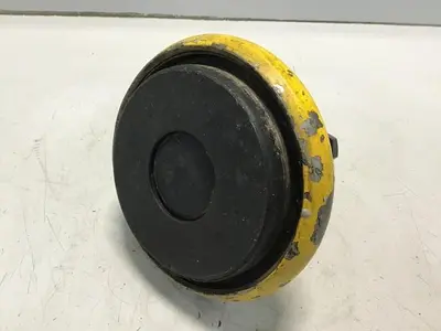 USED METAL FABRICATOR LEVELING PAD