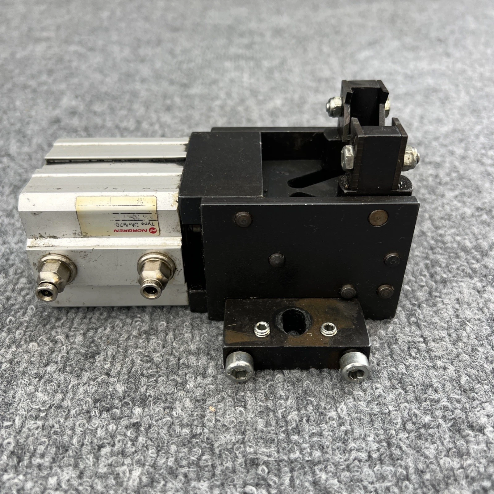 Used Norgren DM/92040/M/40 Pneumatic Cylinders California US | Davliegogo LLC #1706876