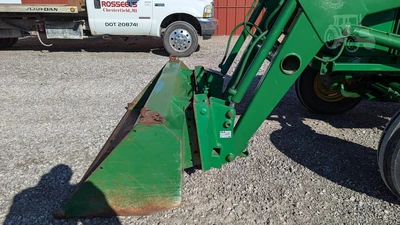 USED 1966 JOHN DEERE 3020