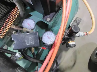 SPEED AIRE AIR COMPRESSOR