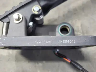 NEW CATERPILLAR 174-6490