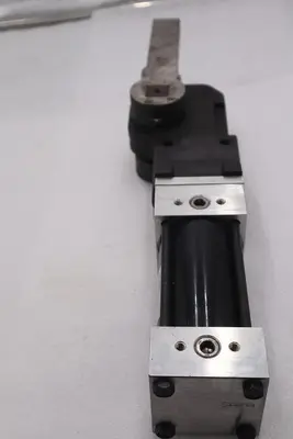 De-Sta-Co Auto Pneumatic Clamp 994MKAD-008-180A-97-44 Line 1.1 New Stock #2615