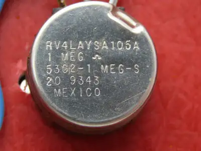 Clarostat RV4LAYSA105A Locking Potentiometer 1 Mega Ohm Lot of 12