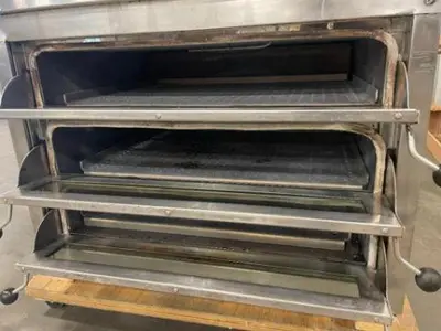 USED DOYON PIZ3