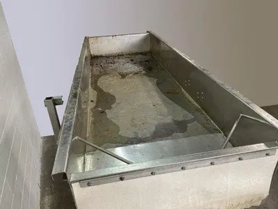 BEST 6' Shaker Conveyor