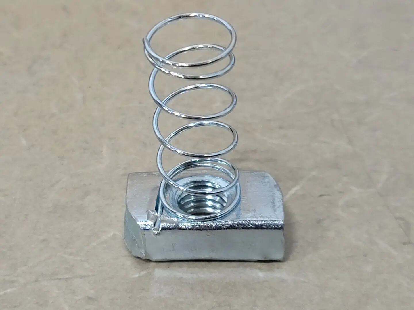 1/2" Strut Nut w/ Spring (Box of 76)