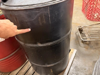 Used PROGUARD AW 32 HYDRAULIC FLUID WITH HAND PUMP Miscellaneous MRO Michigan US | Miedema Asset Management Group #1410892