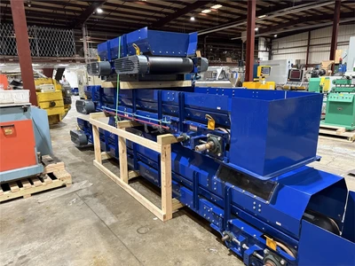 14' L x 24" Wide Flatbelt Conveyor