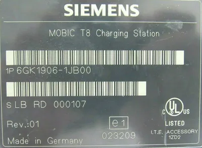USED SIEMENS 6GK1611-0TA01-0BX0 MOBILE COMMUNICATOR & CHARGING BASE 6GK19061JB00