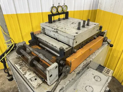 10" x .130" DURANT JACO MODEL #VS-MD-10 POWERED COIL STRAIGHTENER: STOCK #23069