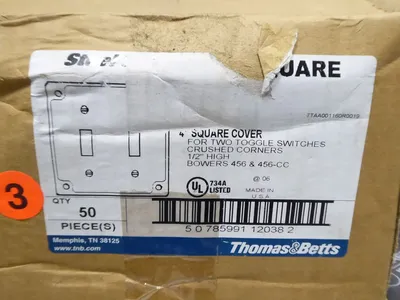Lot of 25 Thomas & Betts RS5 Dual Toggle Switch Receptacle Covers 4" Square New NIB