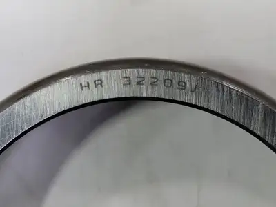 Single Row Tapered Roller Bearing HR 32209J