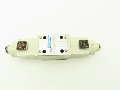 Mannesmann Rexroth 4WRA 10 W40-12/24NZ4/M-993-X Directional Solenoid Valve 24VDC
