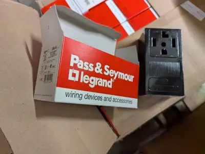 2 Cases of 25, 50 total dryer receptacles