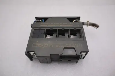 Siemens 6ES7331-7KB01-0AB0 6ES7 331-7KB01-0AB0 INPUT MODULE STOCK K-3507