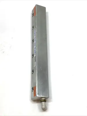 Used EXAIR GEN4® SUPER ION AIR KNIFE™ 1/4" PORT, 12" 305MM LENGTH Misc Industrial Equipment | Maverick Industrial Sales #1100570