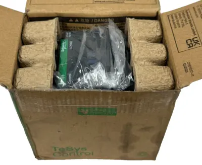 NEW SCHNEIDER ELECTRIC LC1D50F7C CONTACTOR 110VAC 50A 3P