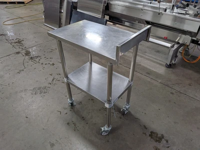 Stainless Steel Filler Table - 18 x 30"