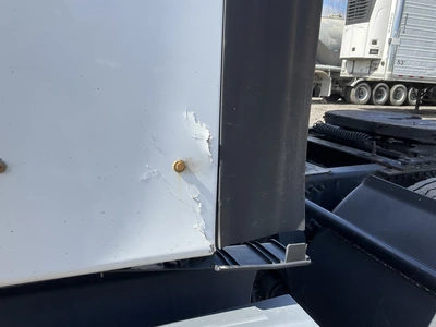 USED 2016 FREIGHTLINER CASDCADIA