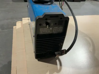 Used MILLER DYNASTY 200 PORTABLE AC/DC TIG AND STICK INVERTER WELDER Tig Welders Michigan US | Miedema Asset Management Group #1424979