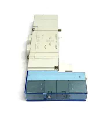 USED SMC SOLENOID VALVE 4/5-PORT 0.2~0.7MPA