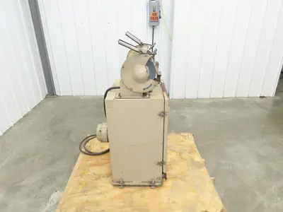 Showa SGK-N Bench Grinder Dust Collector Stand 8" 3000 RPM 230V 3Ph