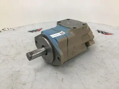 USED VICKERS 3520V38E8