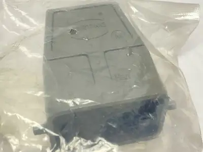NEW HARTING HAN B 6B TOP ENTRY HOOD M32 HAN 6B-HTE-M32