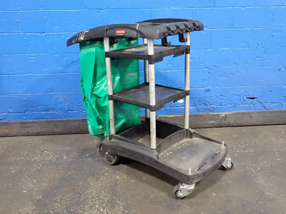 Rubbermaid Janitor Cart