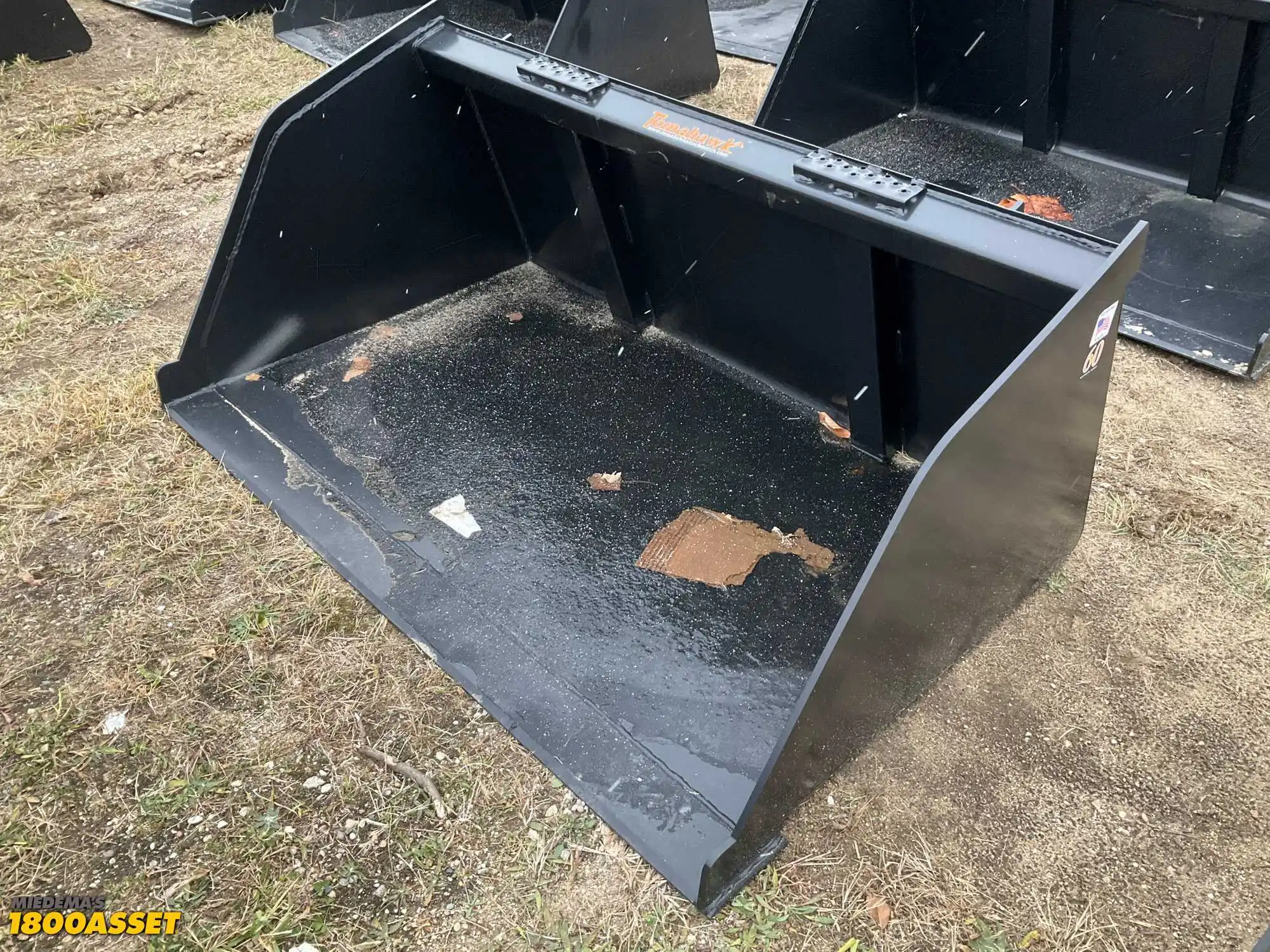 New Tomahawk 60” snow/mulch skid steer bucket, welded on high carbon cutting edge, skid steer...