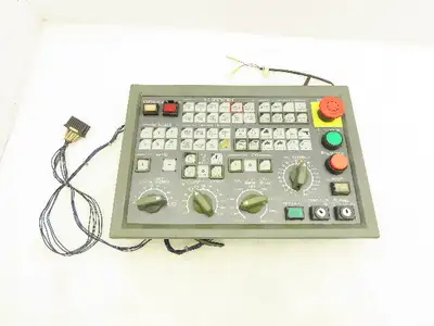Okuma E0105-566-103-2 Operator Interface Control Panel
