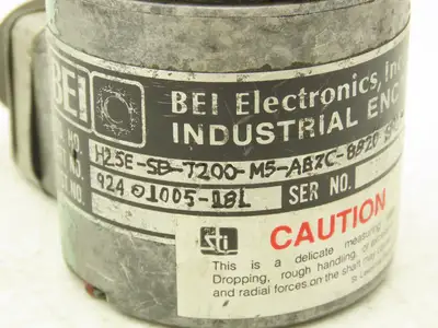 BEI Industrial H25E-SB-7200-M5-ABZC-8820-SM13 Rotary Encoder 5V 3/8" Shaft