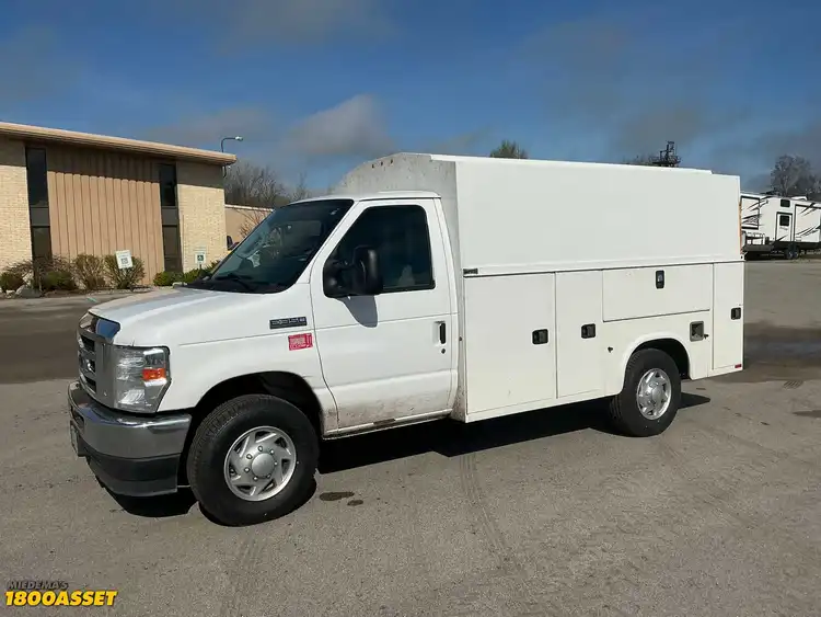 Used 2022 FORD E-350 SUPER DUTY UTILITY VAN SUVs Michigan US | Miedema Asset Management Group #916069