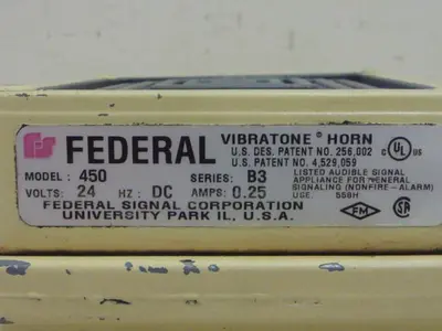 USED FEDERAL SIGNAL 450