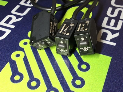 PANASONIC CX-442 PHOTOELECTRIC SENSOR SWITCH - LOT OF 3