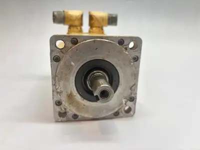 Used Allen-Bradley MP Series 480V AC Rotary Servo Motor Servo Motors Michigan US | Maverick Industrial Sales #1394196