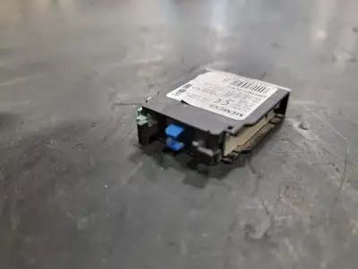 USED SIEMENS 3RH1921-1CA10