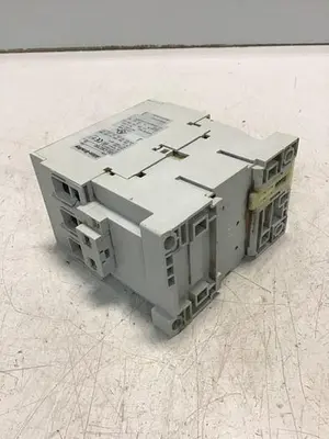 USED ALLEN BRADLEY 100-C60.00 SER B