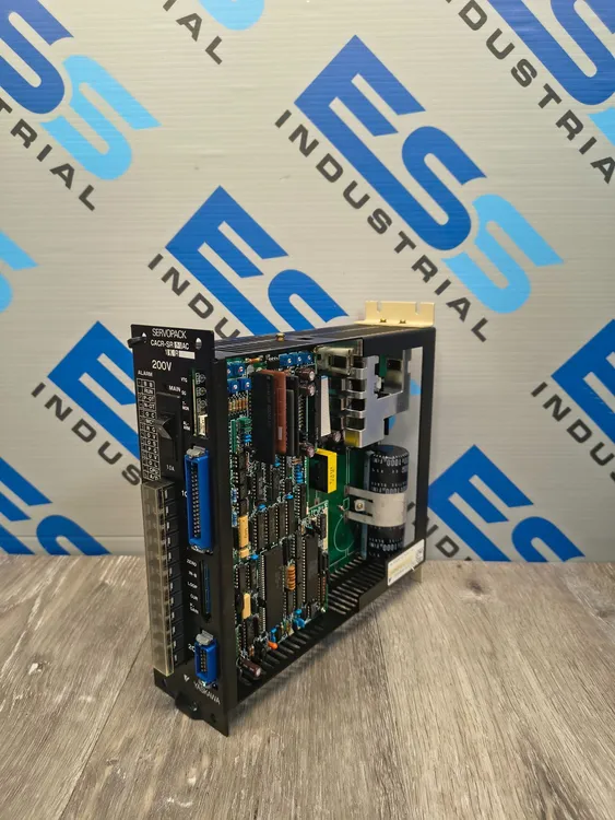 Used YASKAWA CACR-SR01AC1KR Servo Drives South Carolina US | ESS Industrial Equipment Sales #878216