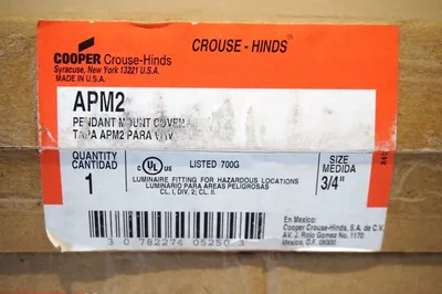 NEW COOPER CROUSE HINDS LMVS100 / 120 LIGHT WITH APM2 LMVS100