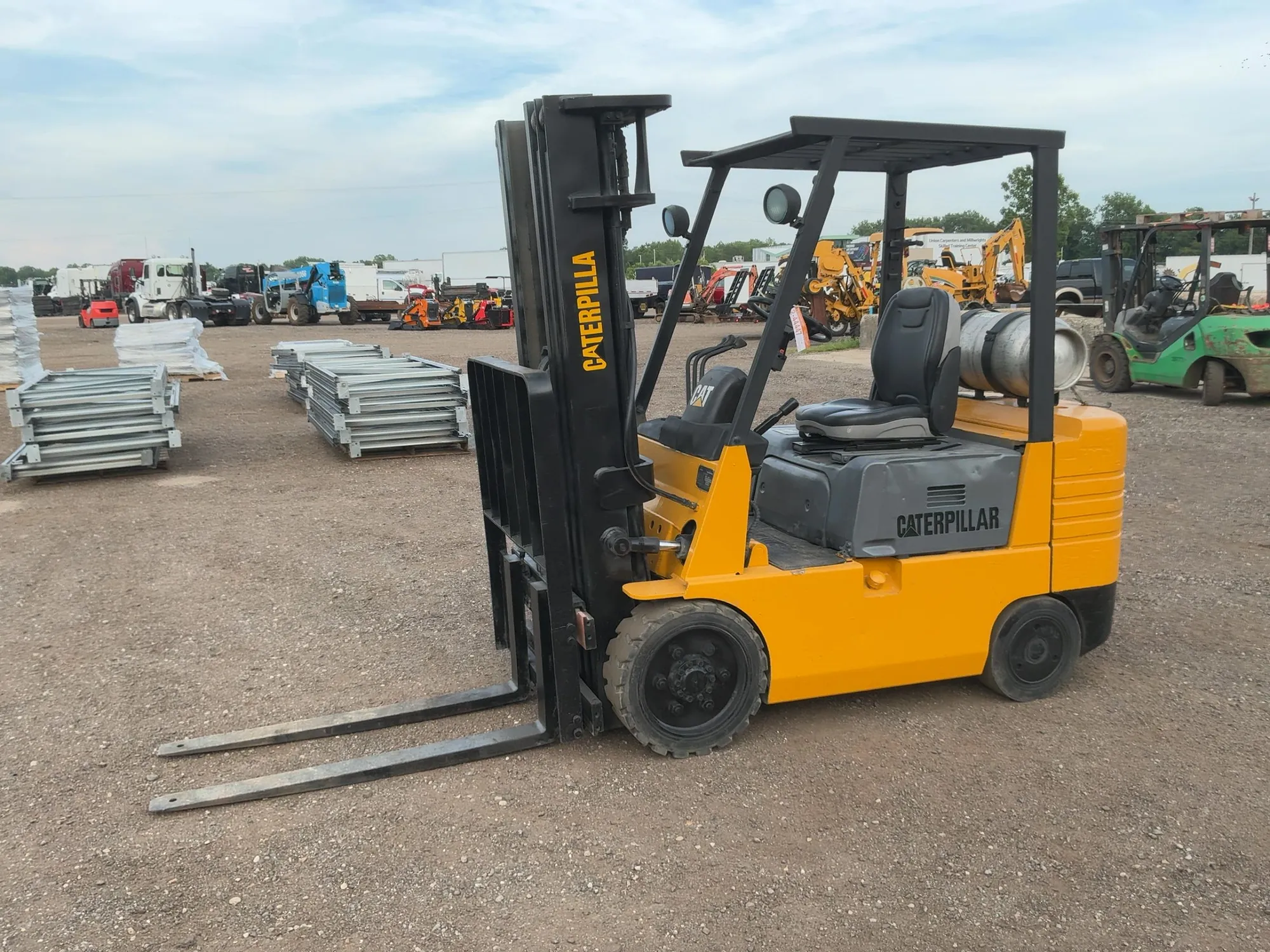 Used CATERPILLAR GC25 Misc Forklifts Michigan US | Miedema Asset Management Group #1300304