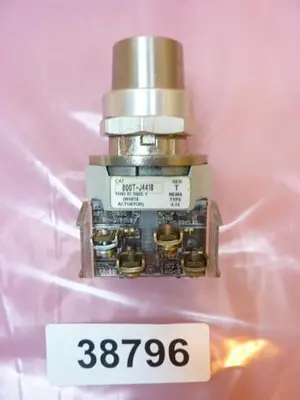 USED ALLEN BRADLEY 800T-J4418