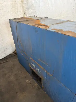 USED AIR-VAC M32V