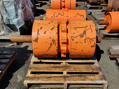 22" Diameter Chain Driven Conveyor Pulley